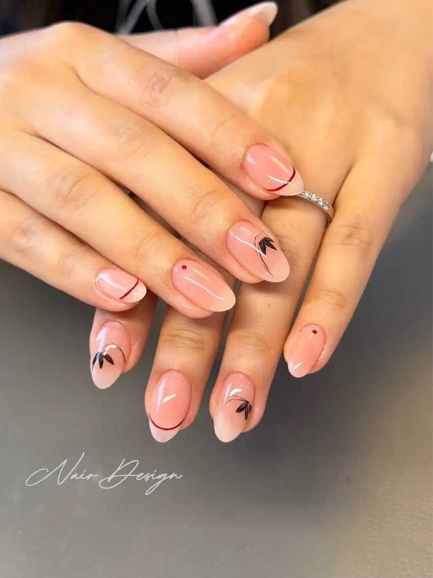 ネイル シンプルネイル ハンドネイル ハンドケア 𝓝𝓪𝓲𝓻 𝓝𝓪𝓲𝓵のネイルデザイン