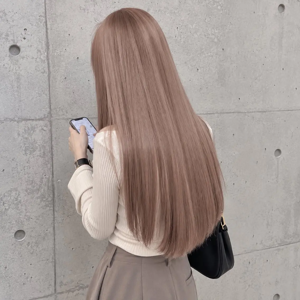 ロング ロング Trip 香椎🌟 ブリーチ/髪質改善のヘアスタイル