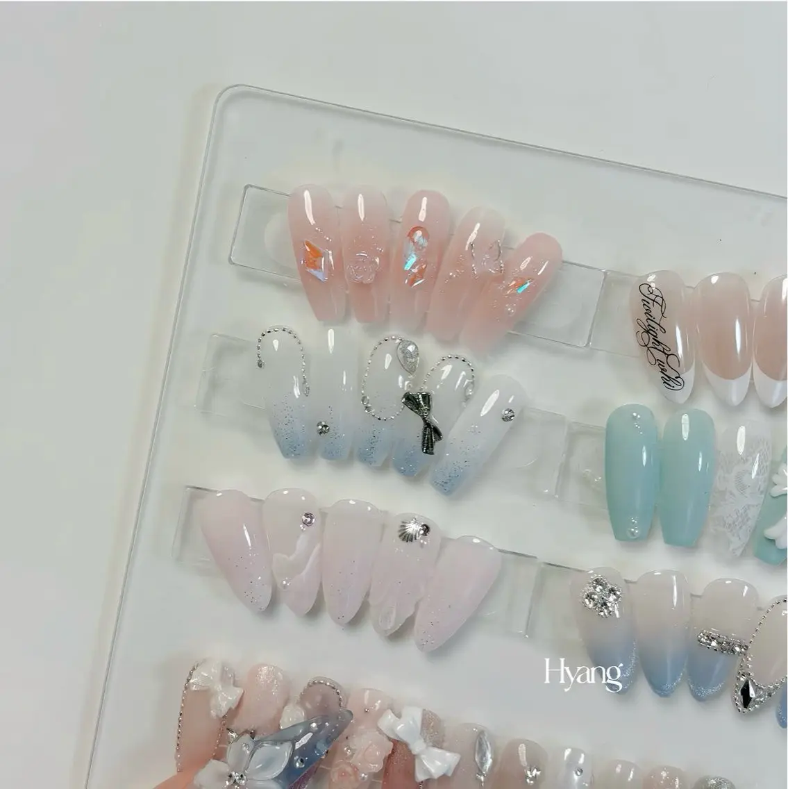 ネイル ハンドネイル hina ★のネイルデザイン