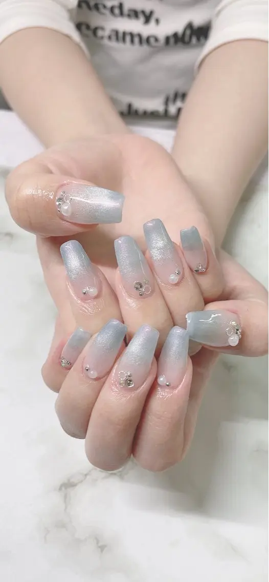 ネイル キラキラネイル 韓国ネイル ネイルチップ ワンホンネイル Anela Nail Studioのネイルデザイン
