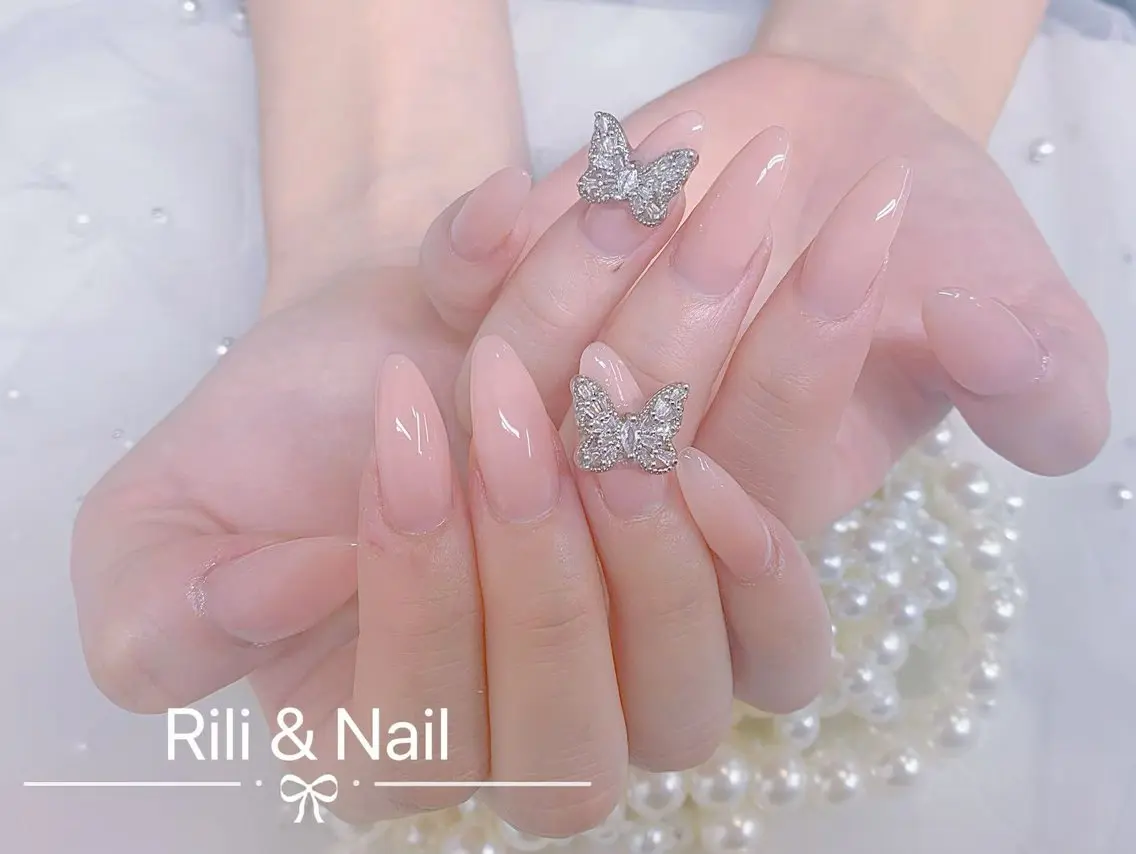 ネイル ハンドネイル Rili 🍀 リリ ネイル サロンのネイルデザイン
