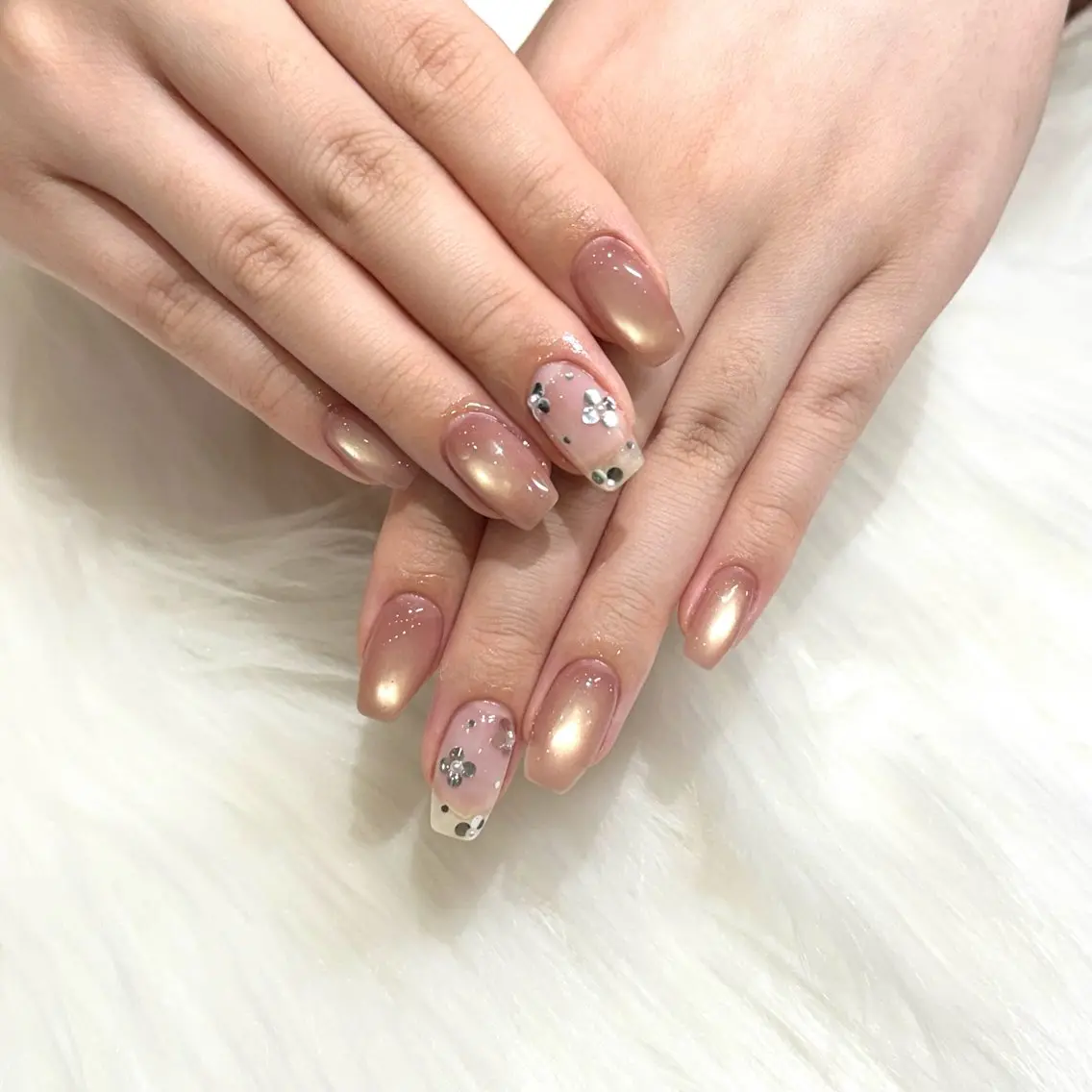ネイル シンプルネイル ハンドネイル Natsu🕊️ Zina船橋南口のネイルデザイン