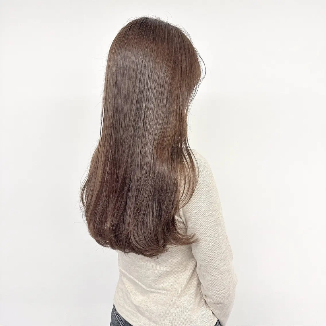 カラー KNOWHOW/思川 阿耶のヘアスタイル