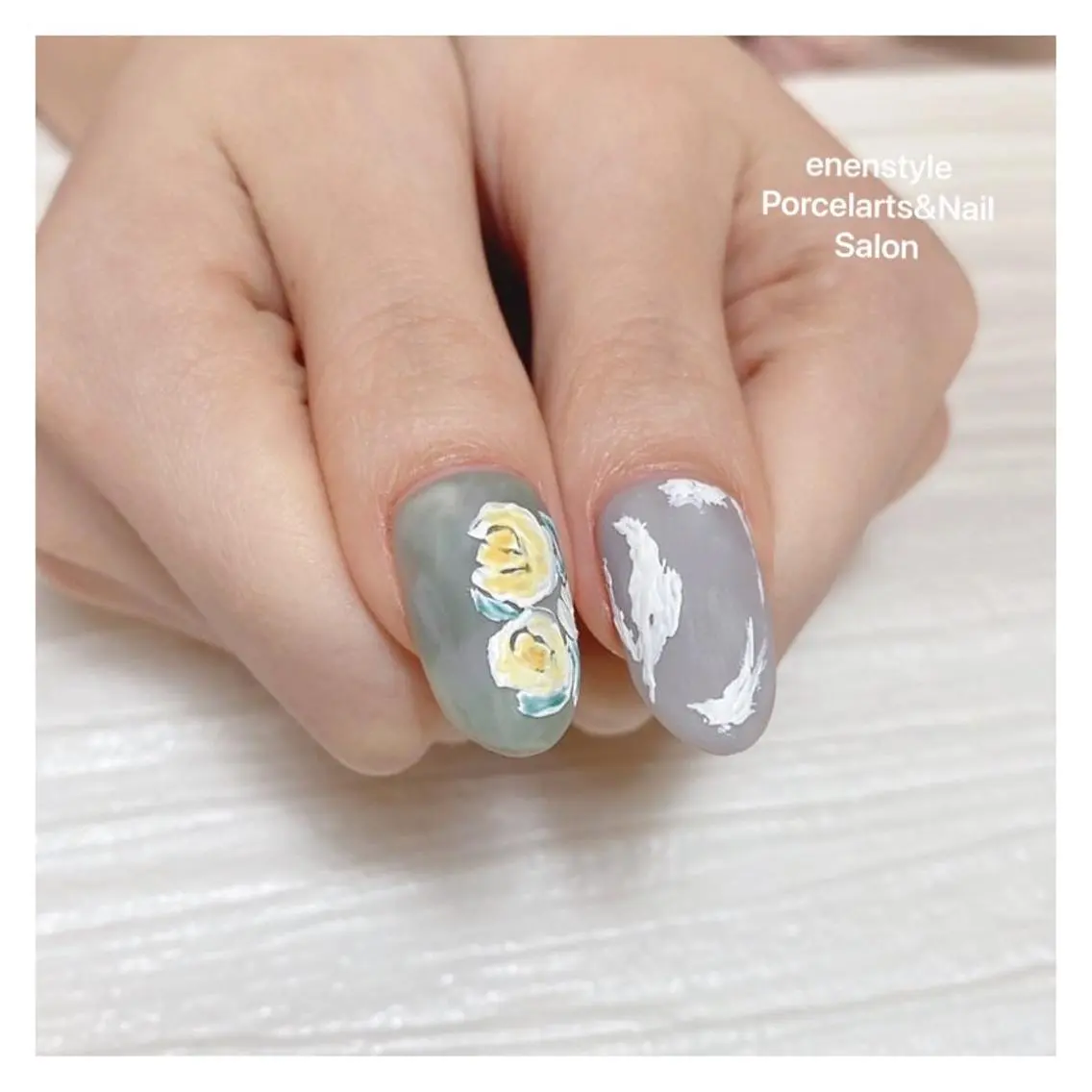 ミディアム ネイル 🐾enen style 🐾のネイルデザイン