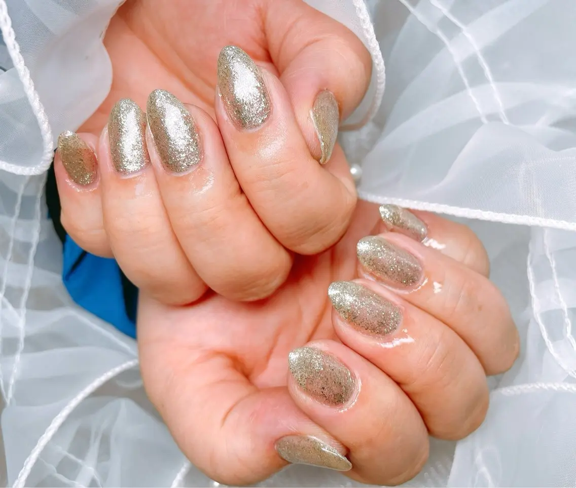 ネイル ラメ(グリッター) ワンカラーネイル シンプルネイル ハンドネイル GAL_NAIL Miraiのネイルデザイン