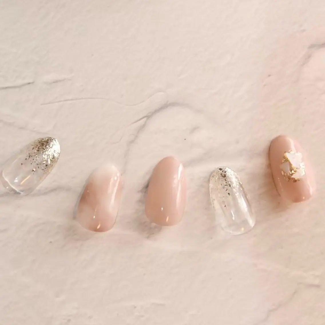 ネイル ジェルネイル ミラーネイル ニュアンスネイル オフィスネイル ショートネイル kiu nailsalonのネイルデザイン