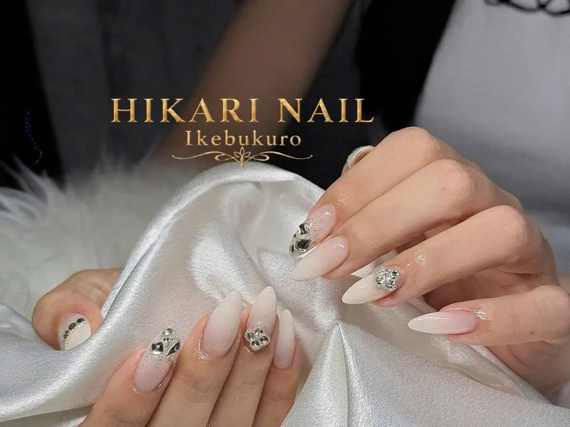 ネイル チークネイル 長さ出し フレンチネイル ガーリー ハロウィン ハンドネイル HikariNail Ikebukuroのネイルデザイン