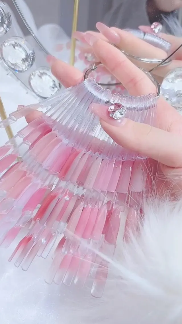 ネイル ピンク Shikata Asukaのネイルデザイン