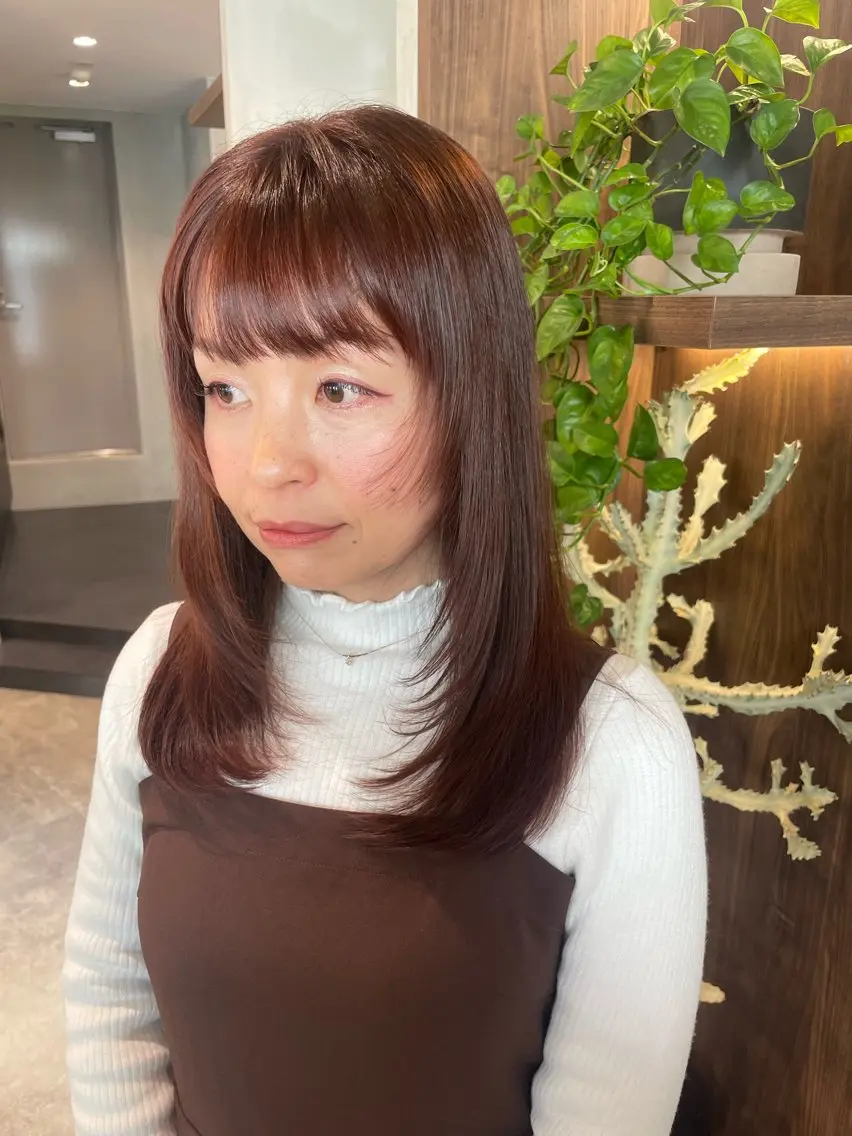 ミディアム ハイトーン/透明感 yuinaのヘアスタイル