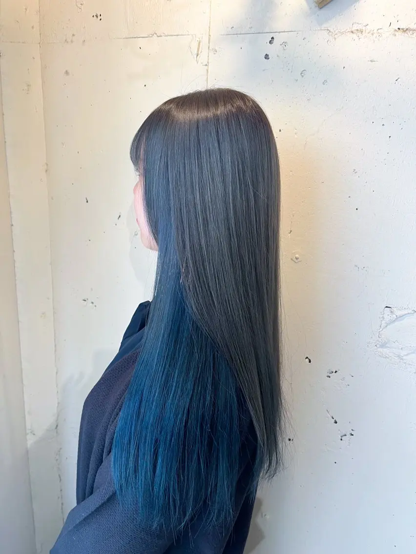 ロング ヘアカラー さとう ちほみ🐼のヘアスタイル