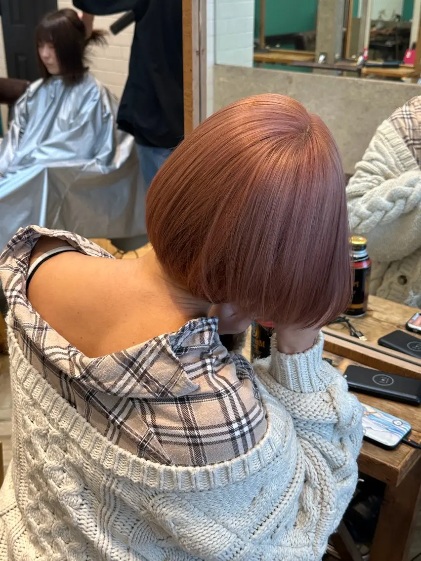 ショート カラー カット ヘアカラー 🌈髪質改善🌈 過去の1艶サラ体験✨のヘアスタイル