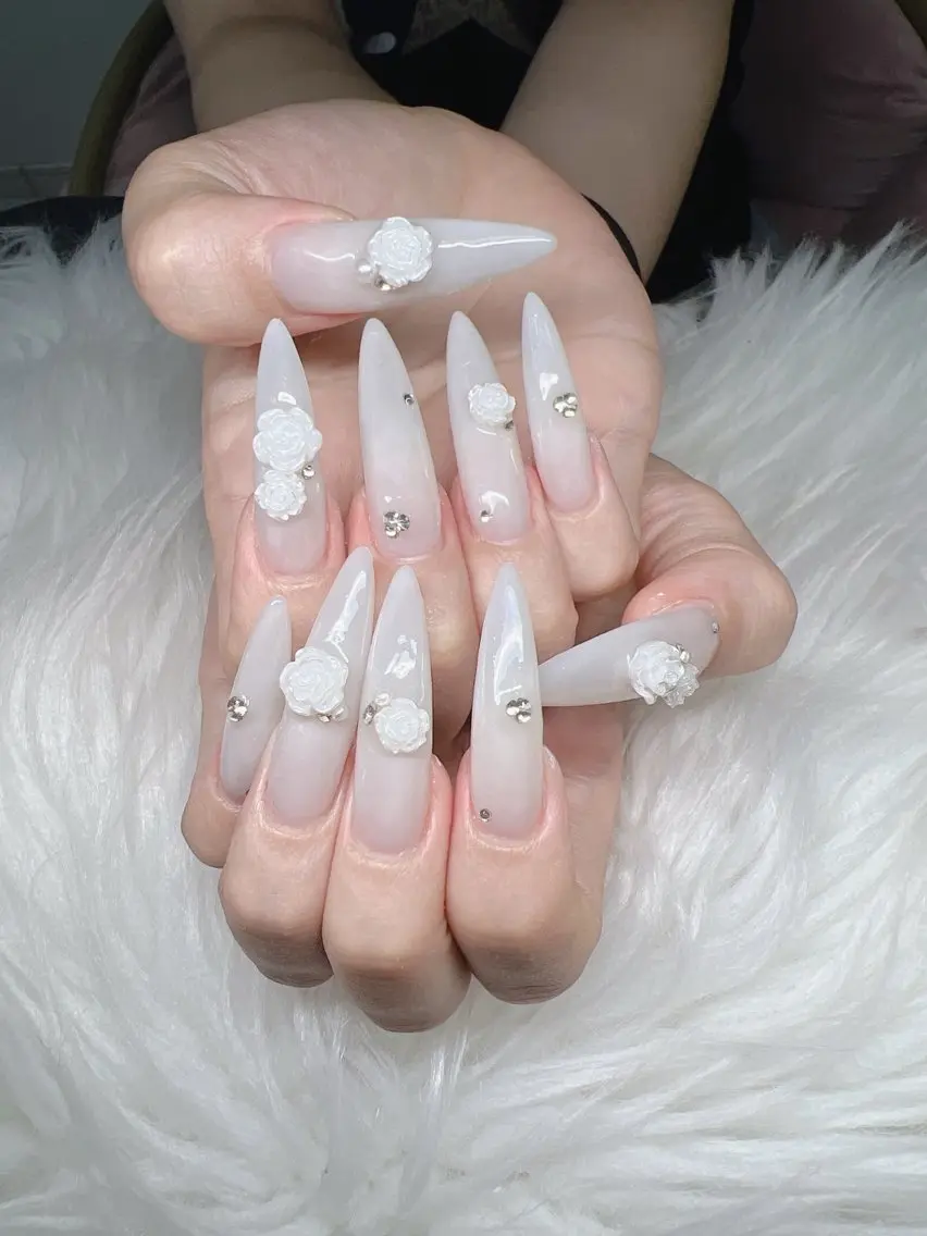 ネイル ハンドネイル Lee Nails チップ長さだし専門店のネイルデザイン