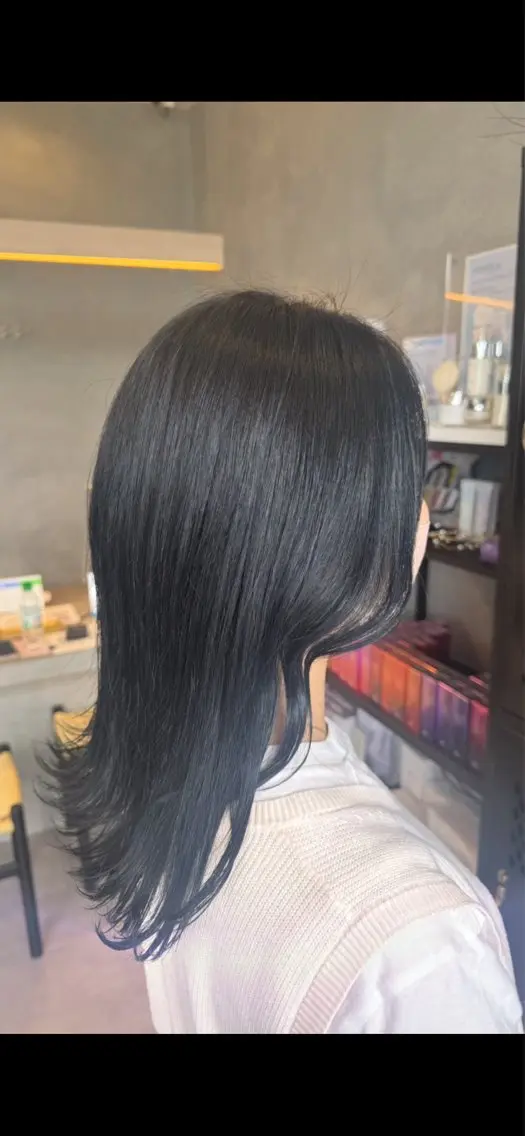 ミディアム カラー 透明感カラー 能勢 花恋のヘアスタイル