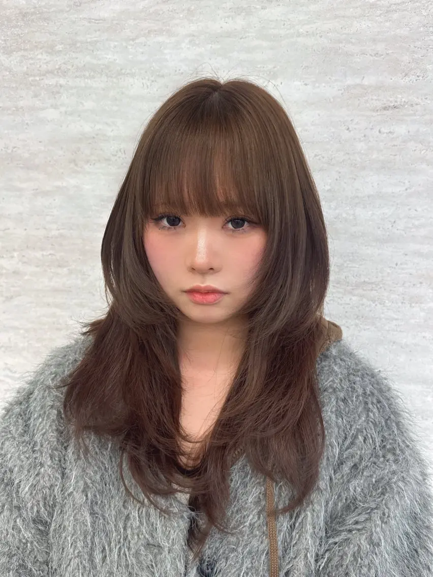 セミロング カラー ヘアアレンジ ヘアカラー トリートメント 韓国レイヤーカット/ 儚げカラーチナツのヘアスタイル