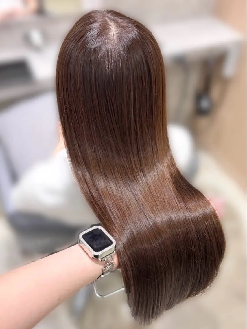 ロング カラー ベージュカラー ショコラベージュ カット より♡ モデル募集中🎀のヘアスタイル