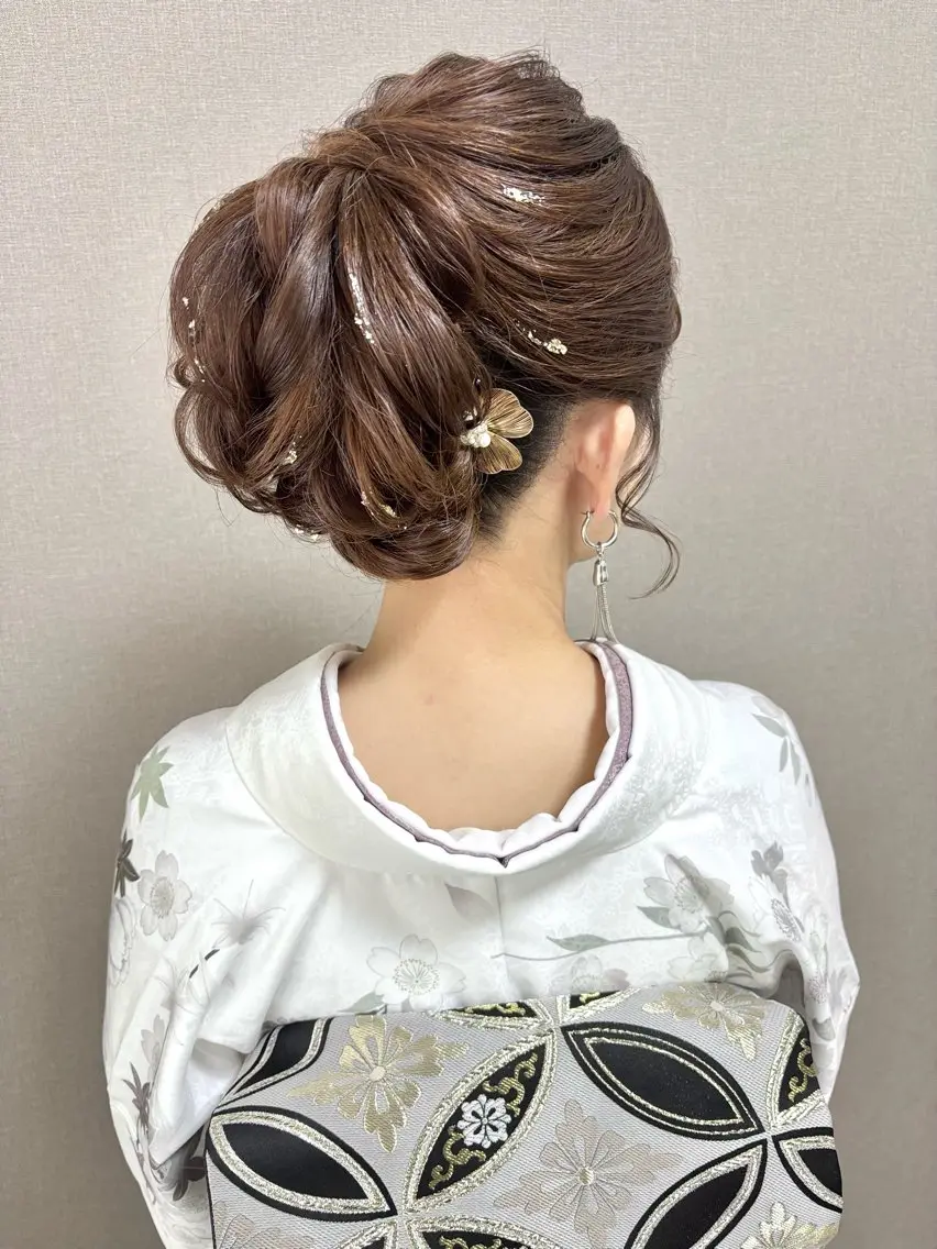 ヘアアレンジ 矢野 映見の眉毛・アイブロウイメージ