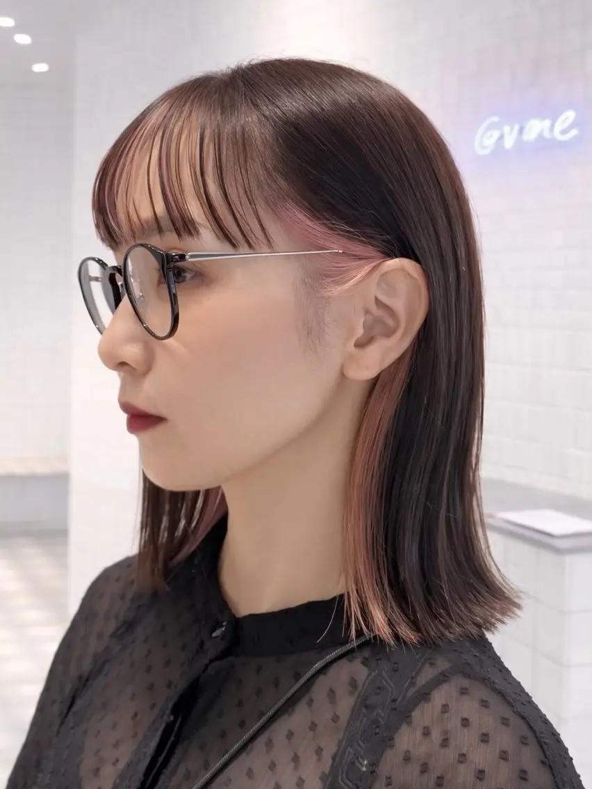 ミディアム カラー ヘアアレンジ ブリーチ 透明感カラー ダブルカラー ブリーチなしカラー 韓国風ヘア カット ヘアカラー トリートメント ヘッドスパ ヘアセット レイヤーカット×透明 感カラー💫AINAのヘアスタイル
