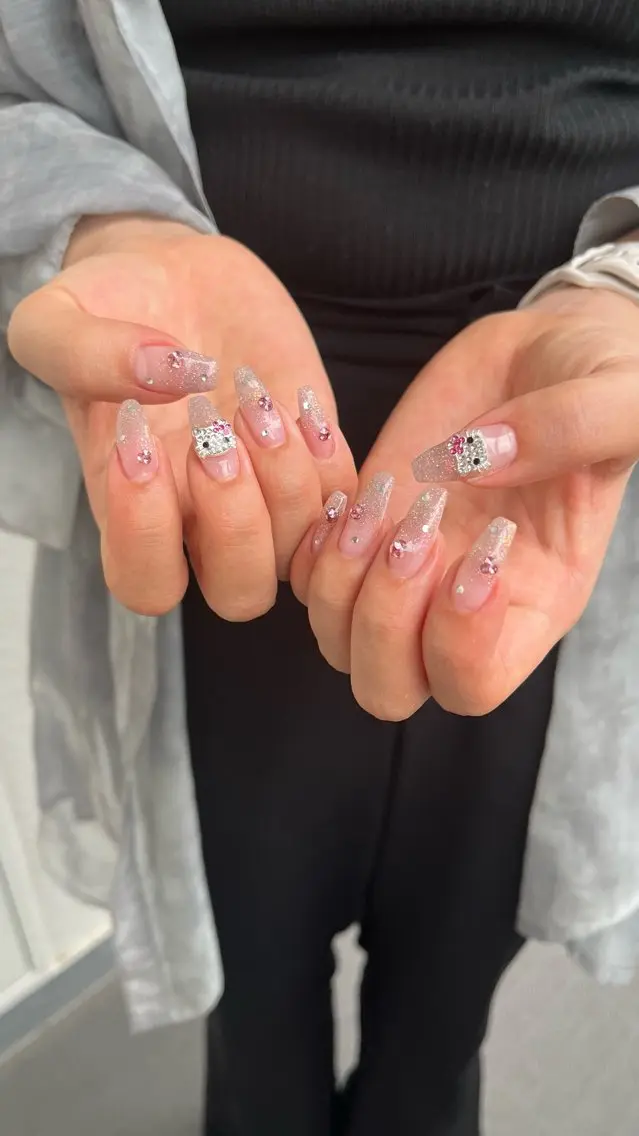 ネイル ハンドネイル フットネイル Nailsalon Fave/Rinaのネイルデザイン
