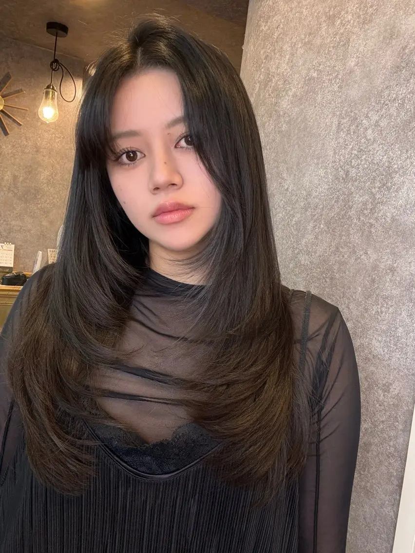 ロング カット 縮毛矯正 トリートメント cocoa船橋🦄 chinamiのヘアスタイル