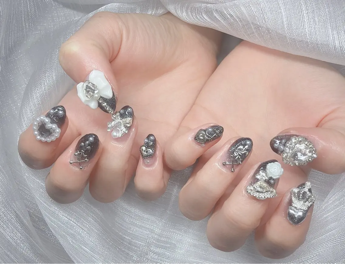 ネイル ハンドネイル Lee Nailsのネイルデザイン