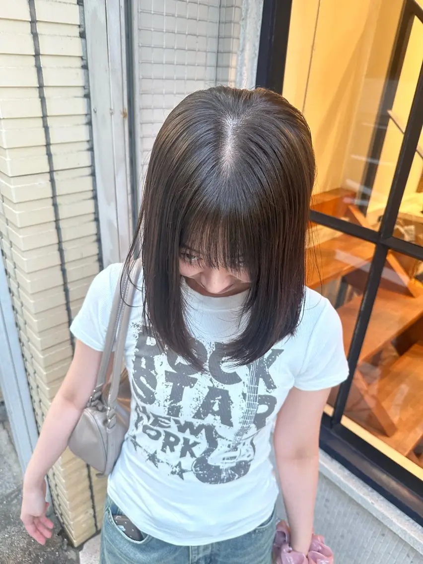 ミディアム カラー 透明感カラー オリーブカラー 髪質改善 トリートメント ヘアカラー ウエカワ ハルのヘアスタイル