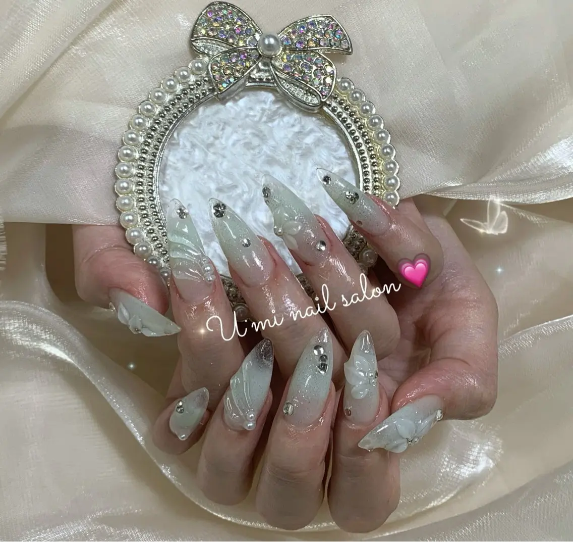ネイル 持ち込み ハンドネイル u・mi  上野御徒町パラジェルのネイルデザイン