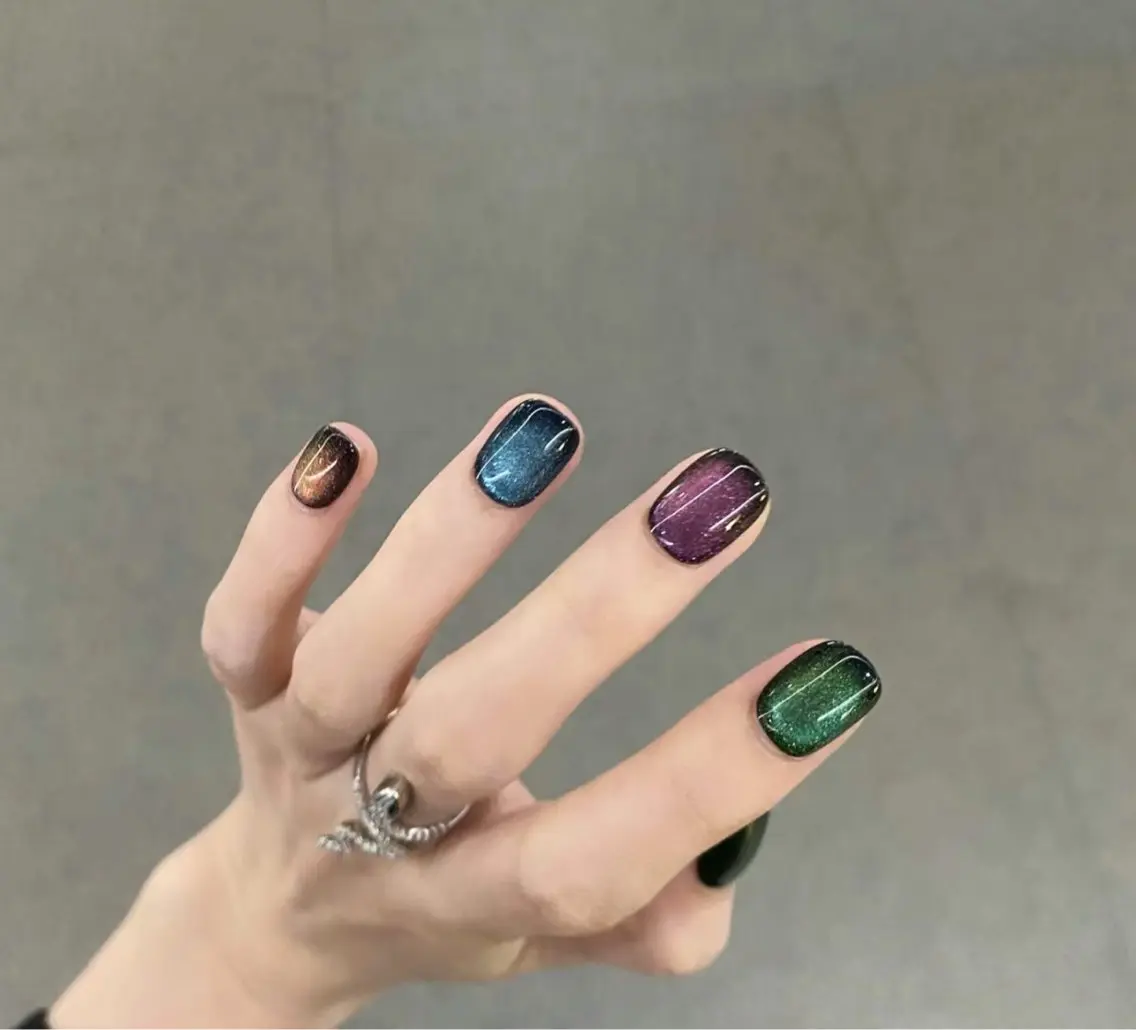ネイル マグネットネイル 🎀🎀YooLi Nail Salonのネイルデザイン
