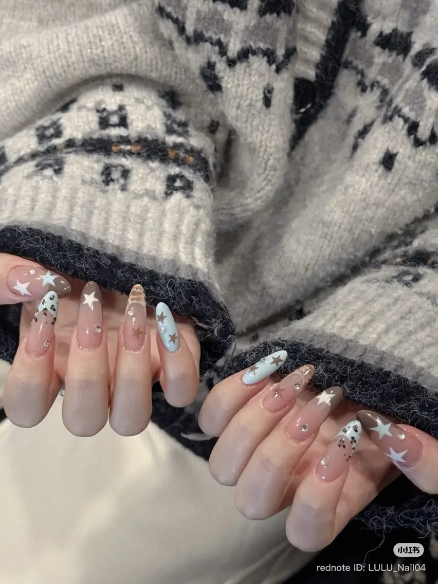 ネイル アートネイル オーロラネイル チークネイル フレンチネイル ガラスフレンチ 🎀🎀YooLi Nail Salonのネイルデザイン