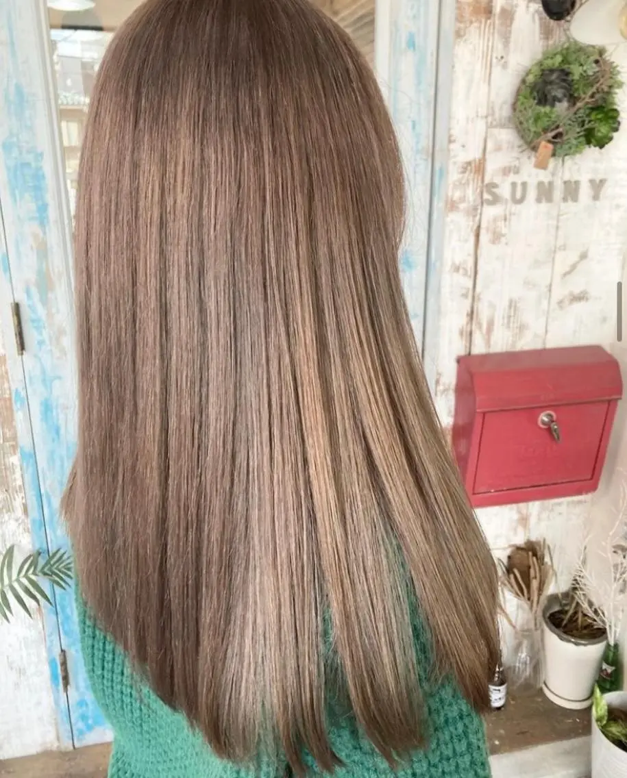 【✨ダメージ軽減✨】ケアブリーチ+オンカラー+スチームトリートメントの写真