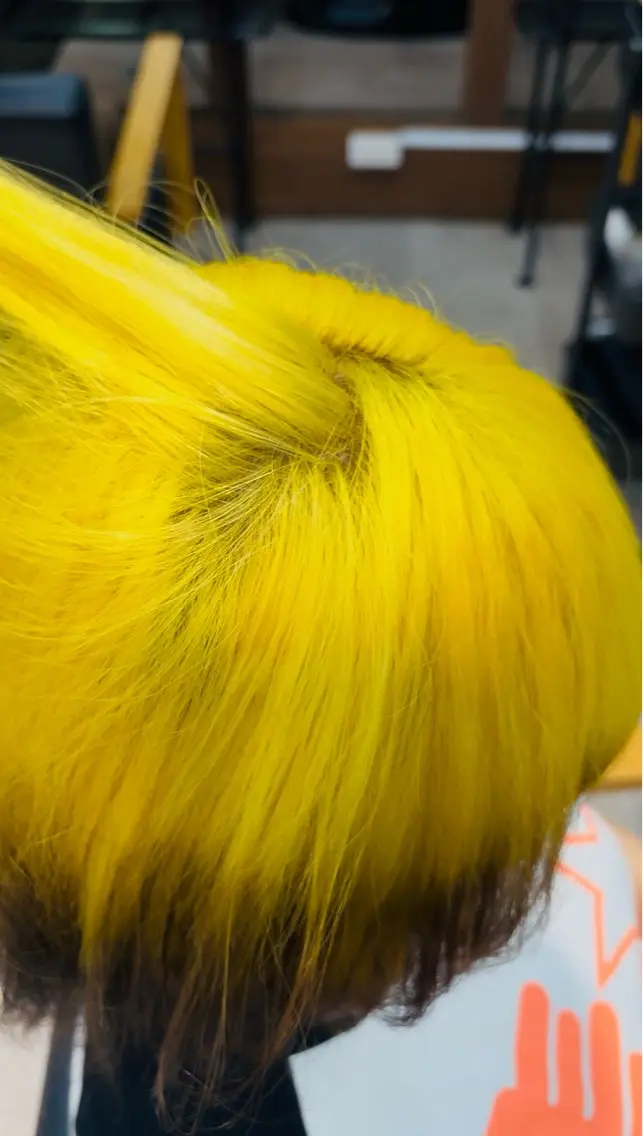 ロング カラー ブリーチ イエローカラー ヘアカラー トリートメント 🏅ハイトーン🏅/ 🫧ブリーチ🫧/翔のヘアスタイル