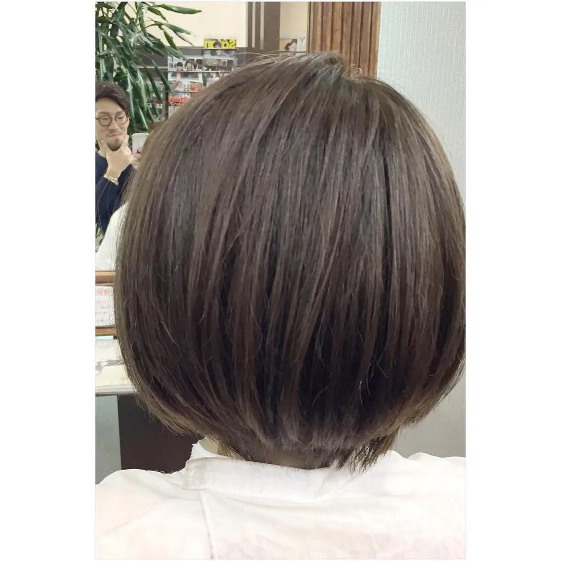 ショート カラー アッシュ ベージュカラー グレージュ パーソナルカラー診断 できます 木曽 主博のヘアスタイル