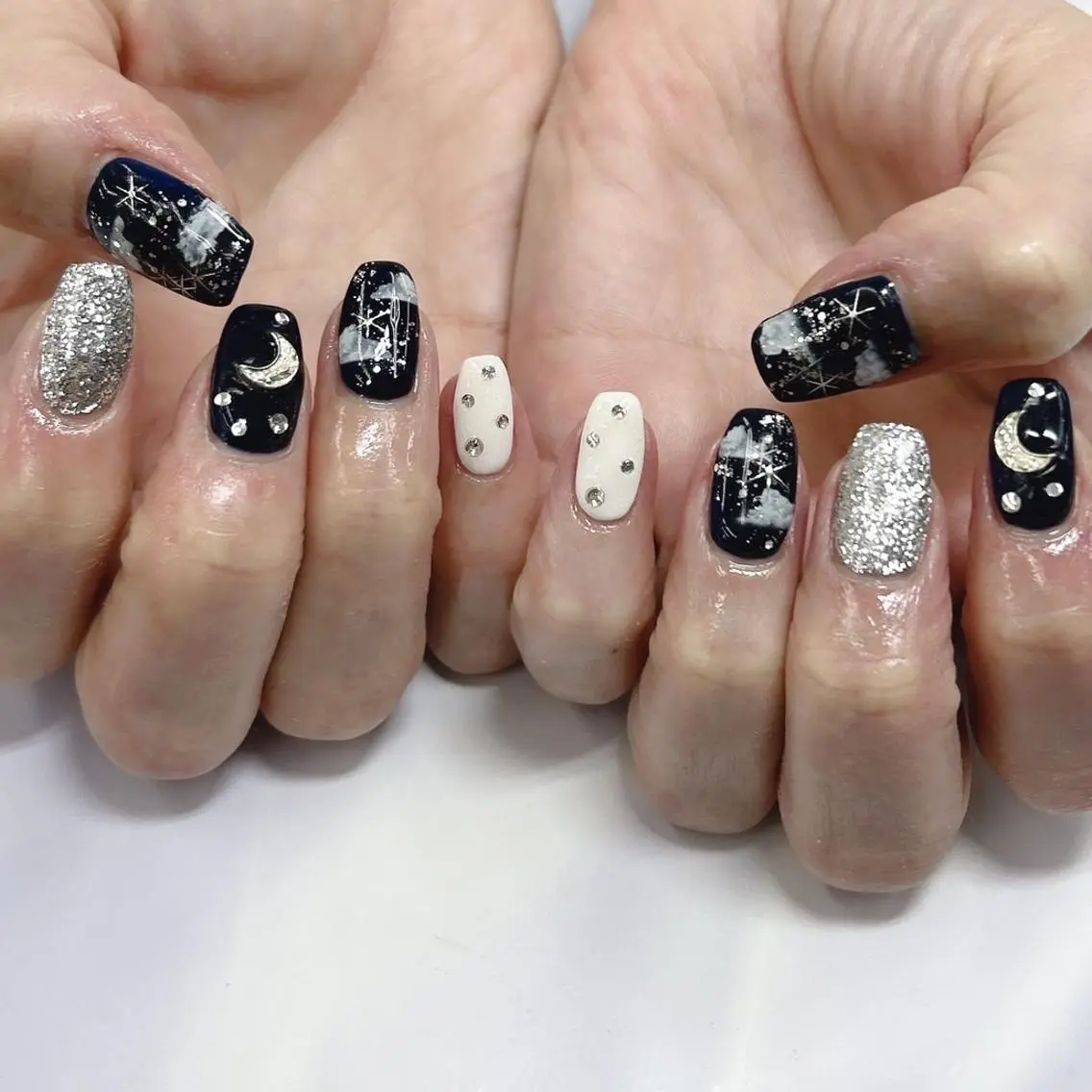ネイル Nail salon Honey Beeのネイルデザイン