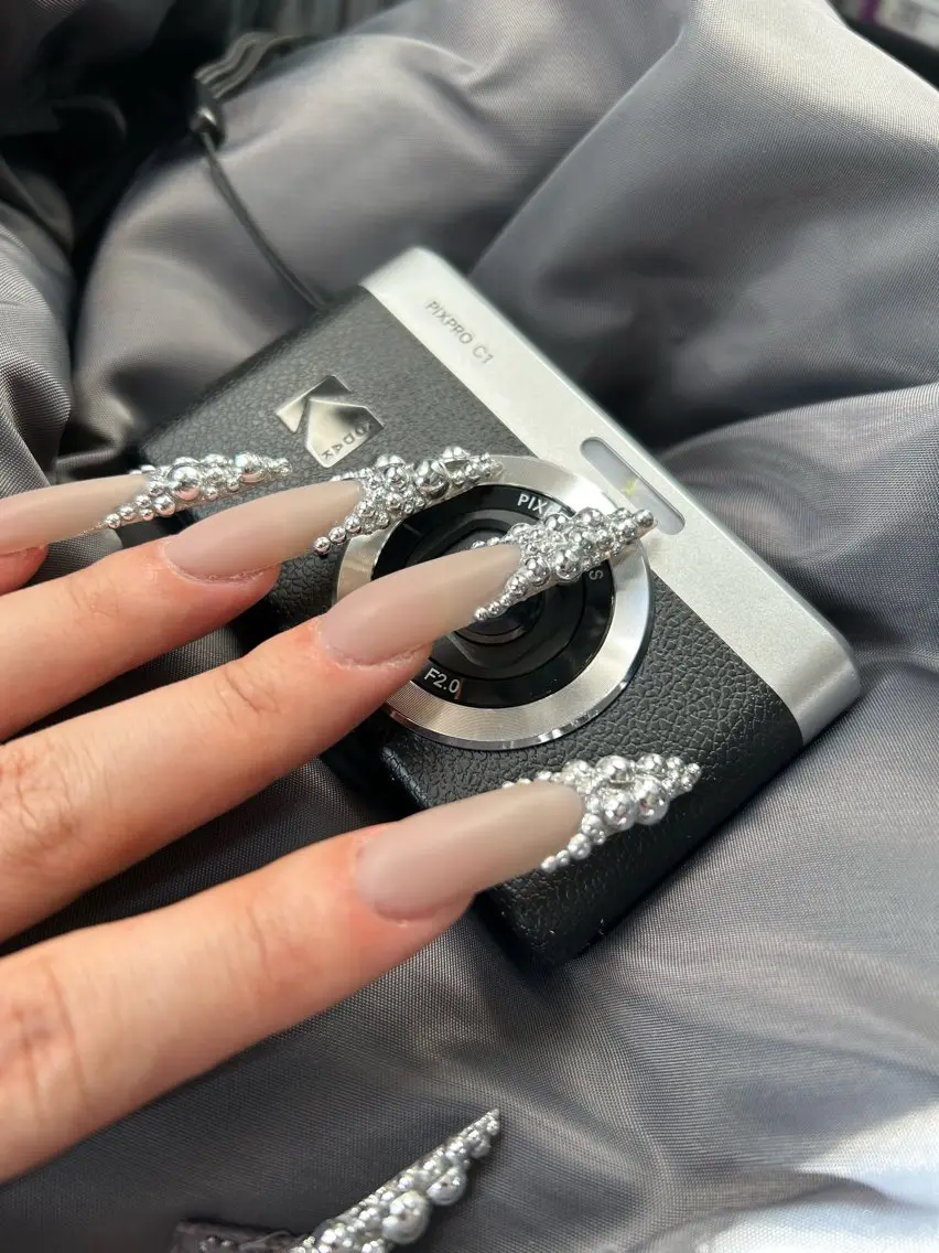 ネイル ハンドネイル IROHA Nail 今村 昇生のネイルデザイン