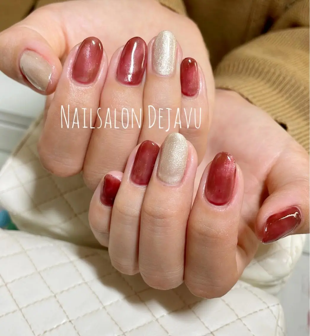 ネイル アートネイル ジェルネイル キラキラネイル ラメ(グリッター) ニュアンスネイル Nail salon Dejavu 🌿のネイルデザイン
