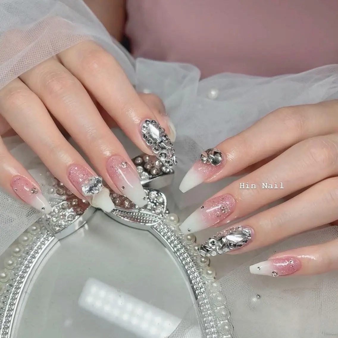ネイル Hin Nail 日本橋店のネイルデザイン