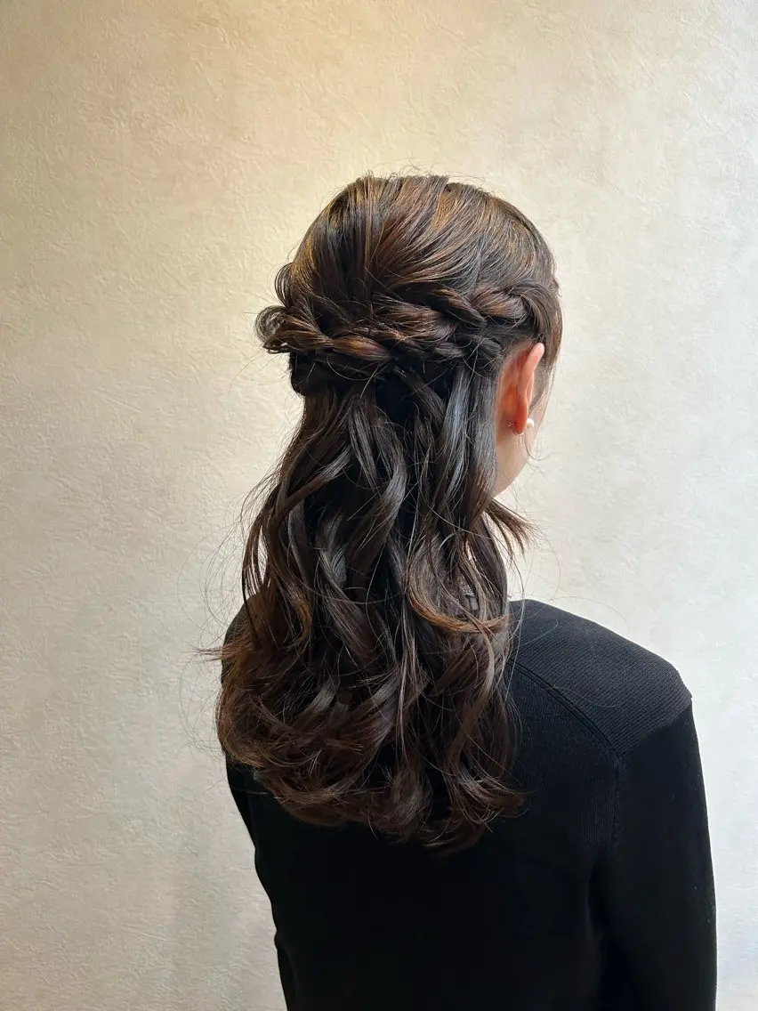 ヘアアレンジ 結婚式・ブライダル 入学式 卒業式のヘアスタイル ヘアセット 児玉 りなのヘアスタイル