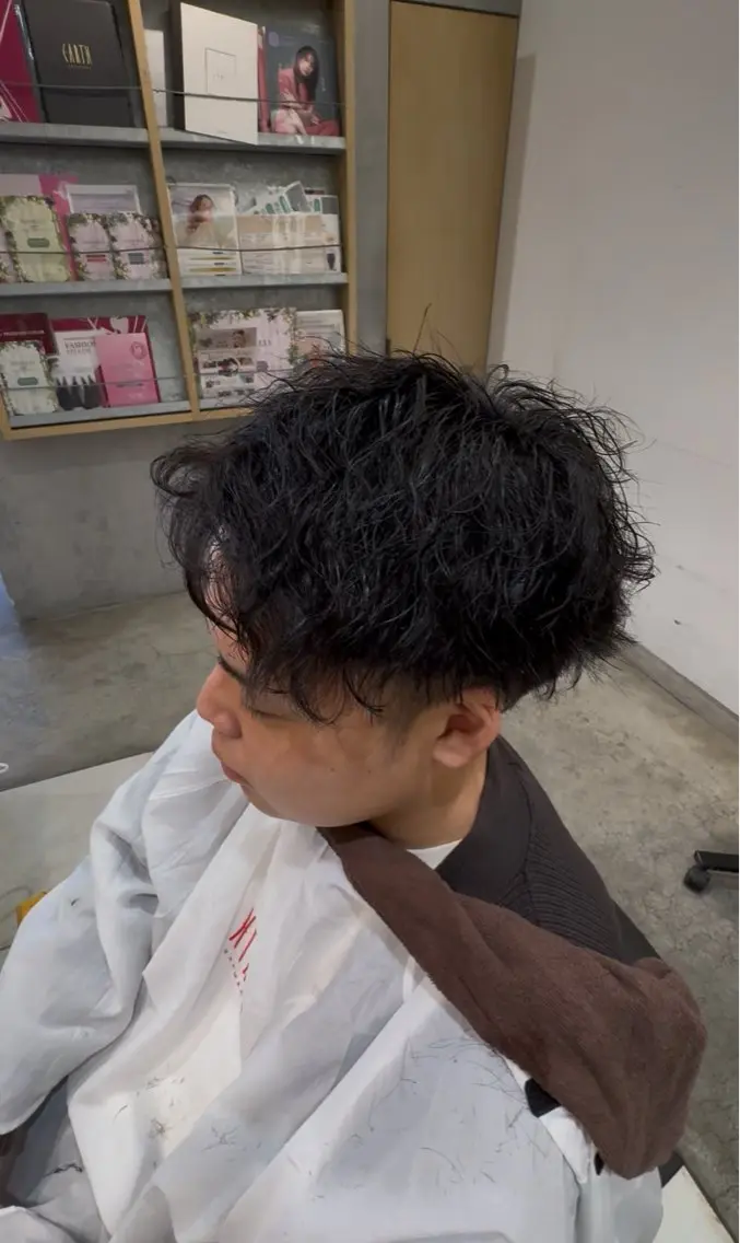 パーマ メンズ ✄﻿メンズ特化🫧 保坂一真のヘアスタイル