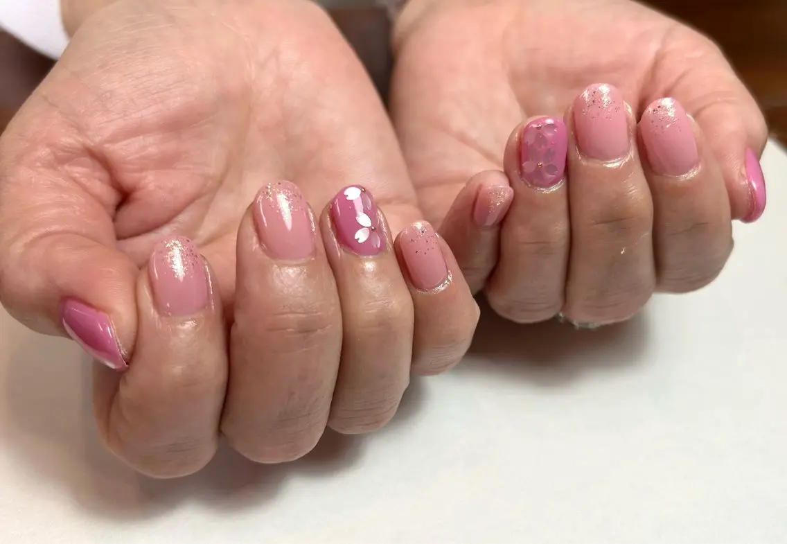 ネイル ハンドネイル le_rire _nailのネイルデザイン