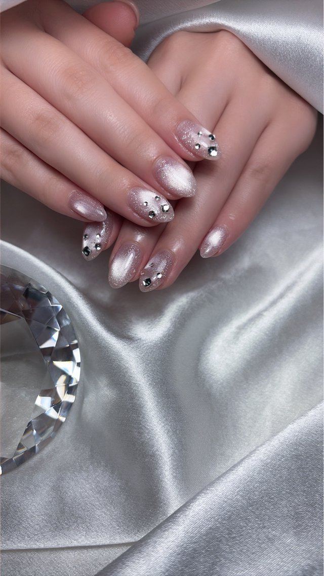 ネイル マグネットネイル ハンドネイル Kayo 💅のネイルデザイン