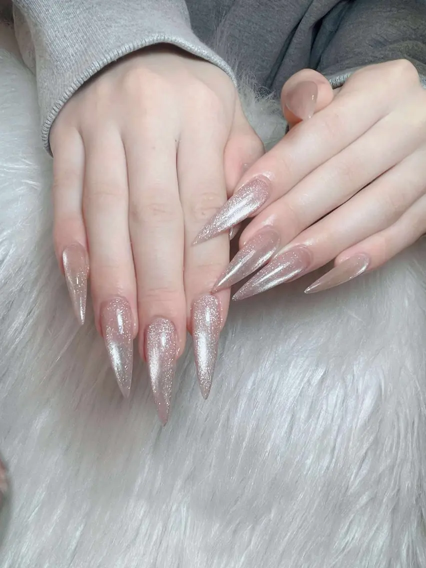 ネイル ネイルチップ Queen Nail Salonのネイルデザイン