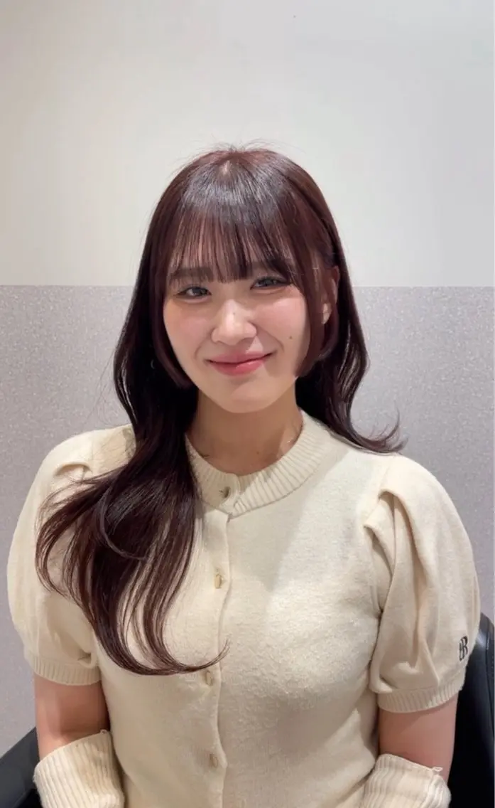 ロング ハッシュカット 姫カット 韓国風ヘア レイヤーカット カット ヘアカラー トリートメント ❤︎︎韓国ヘア❤︎︎ 𝑺𝒉𝒊𝒉𝒐のヘアスタイル