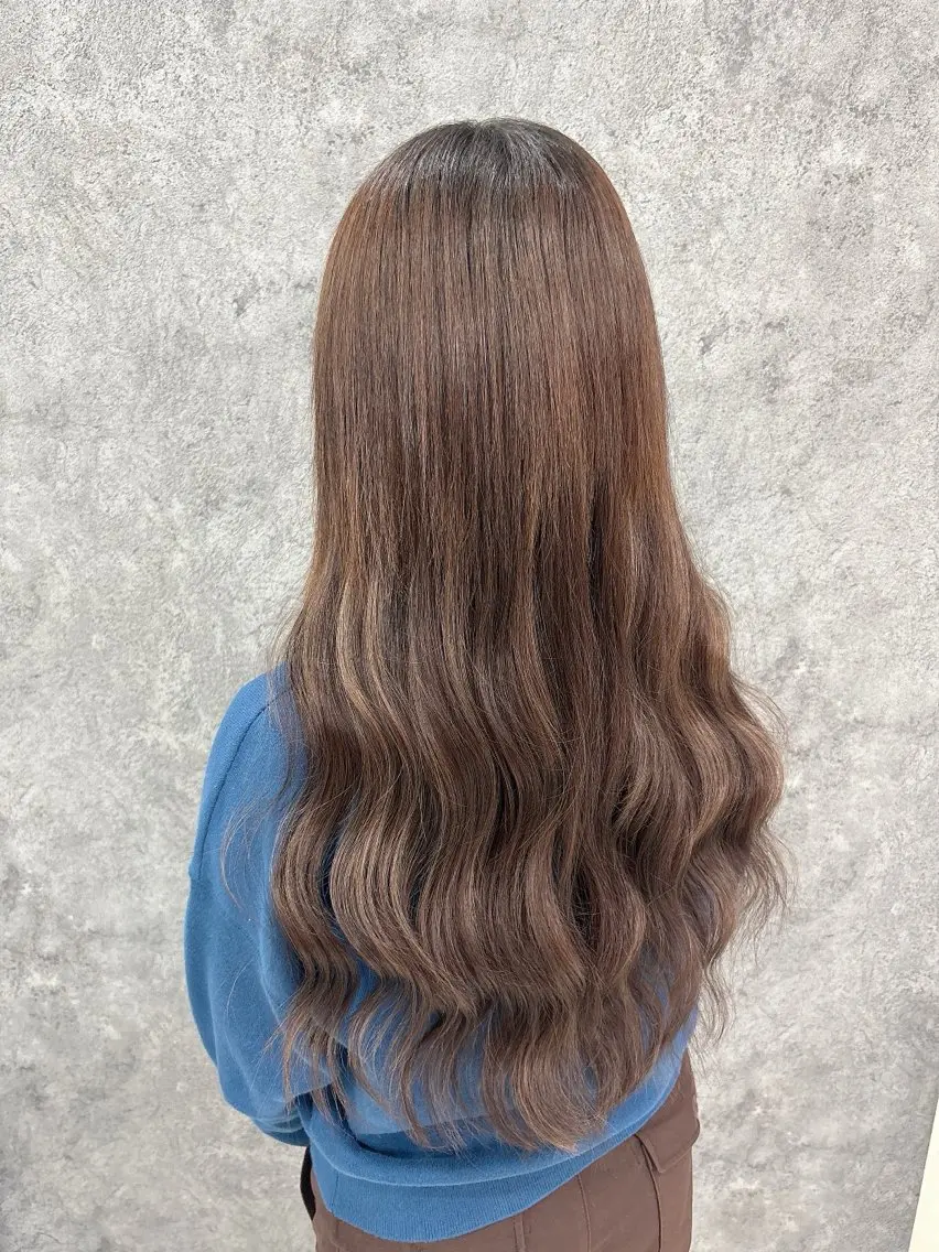 ロング カラー シールエクステ バレイヤージュ ベージュカラー ブリーチ ケアブリーチ カット ヘアカラー エクステ KAZU TACKYのヘアスタイル