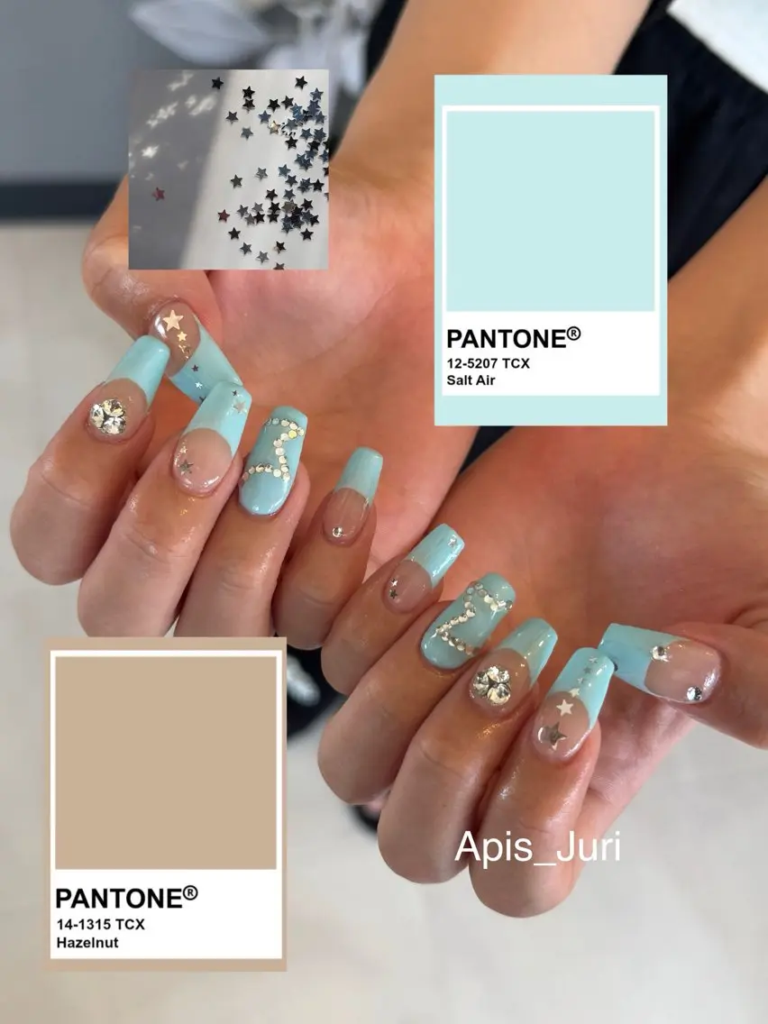 セミロング ハンドネイル Apis juriのネイルデザイン