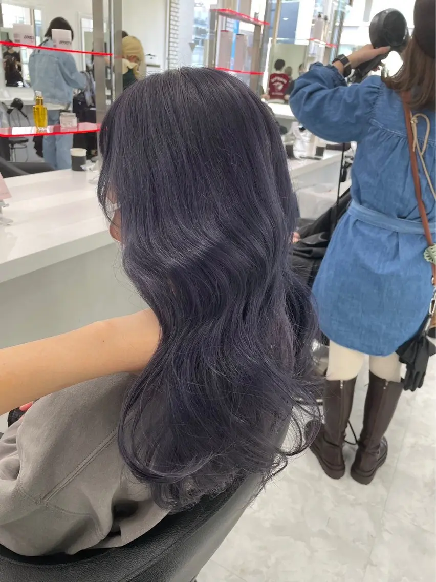 カラー ヘアカラー 🤍ハイトーン寒色 🤍MADOKAのヘアスタイル
