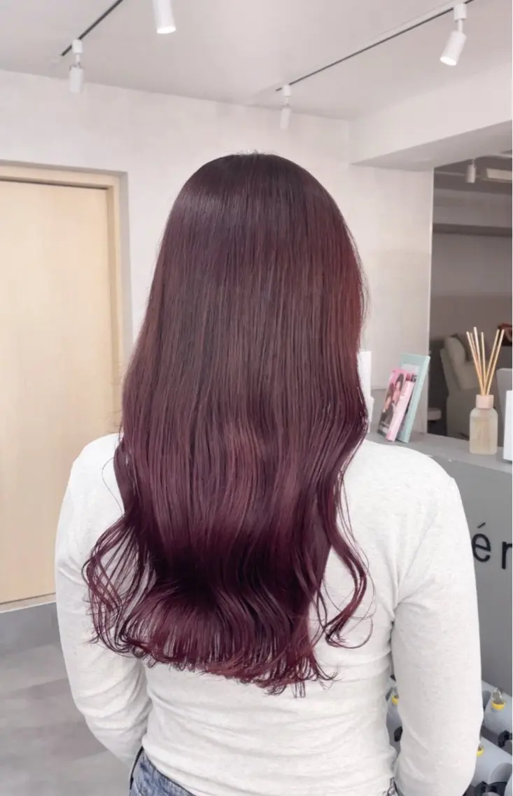 セミロング ピンクブラウン 蓮 華のヘアスタイル