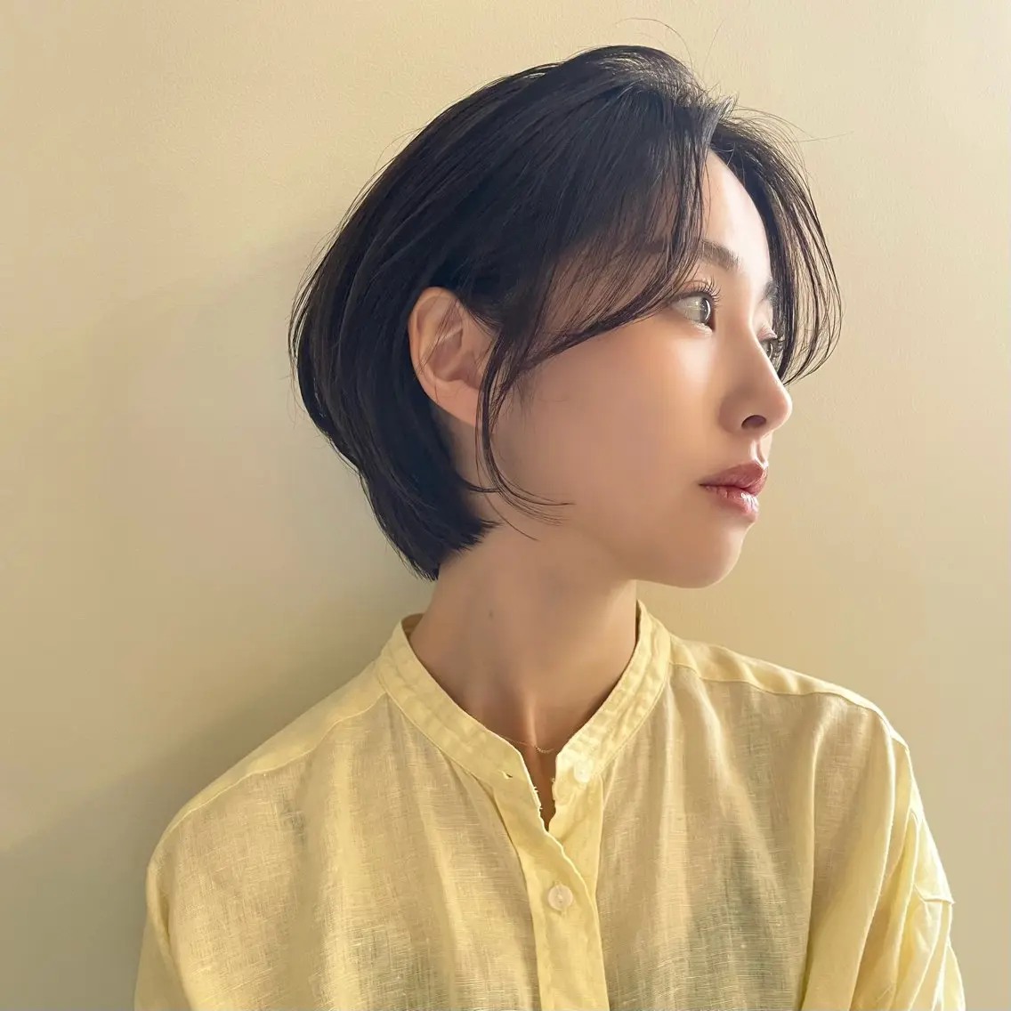 ショート 吉田 絢音のヘアスタイル
