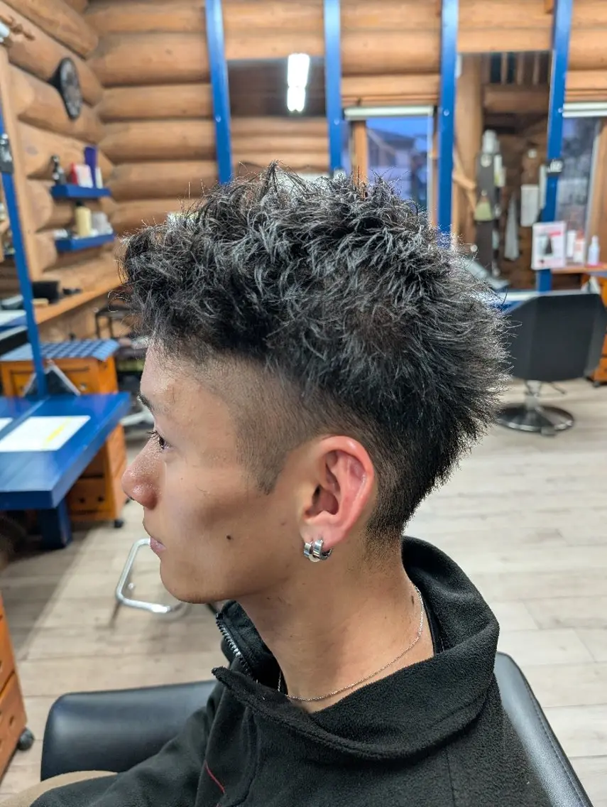 ショート メンズ スパイキーショート 刈り上げ ショートヘア カット 本田 圭輔のヘアスタイル