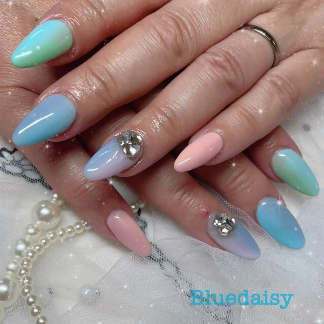 ネイル グラデーション ハンドネイル BlueDaisy 栄本店のネイルデザイン