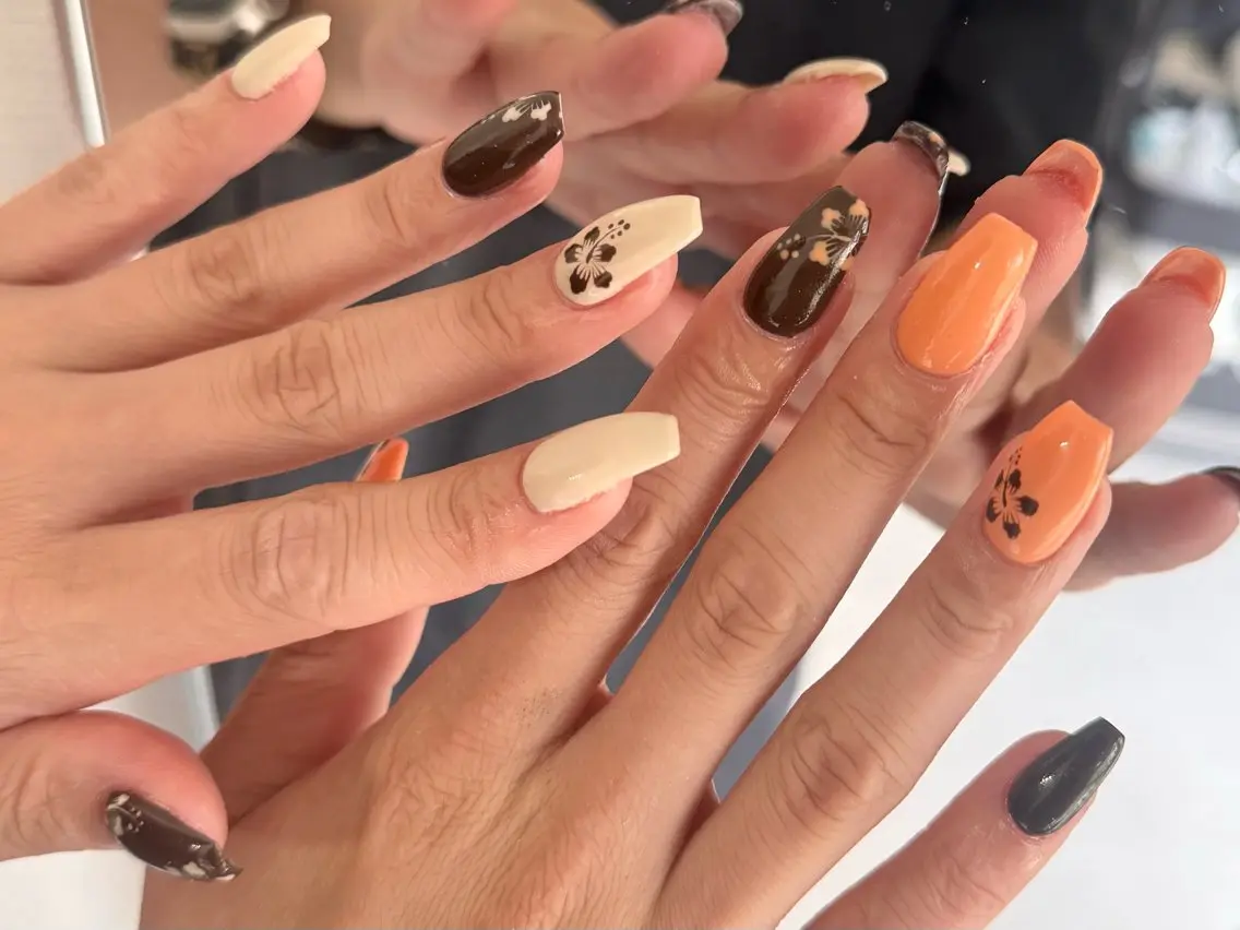 ネイル ハンドネイル BLAST YUKIMIのネイルデザイン