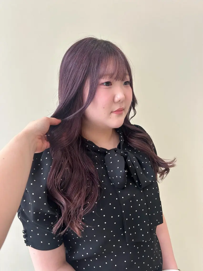 ロング カラー ブリーチ カット ヘアカラー トリートメント 透明感カラー レイヤー/むつきのヘアスタイル